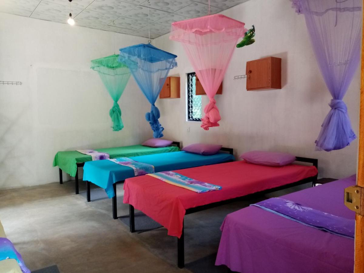 Helena Hostel Диквелла Экстерьер фото